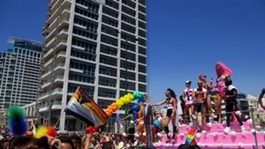 Tel Aviv Pride - Cleo Phas