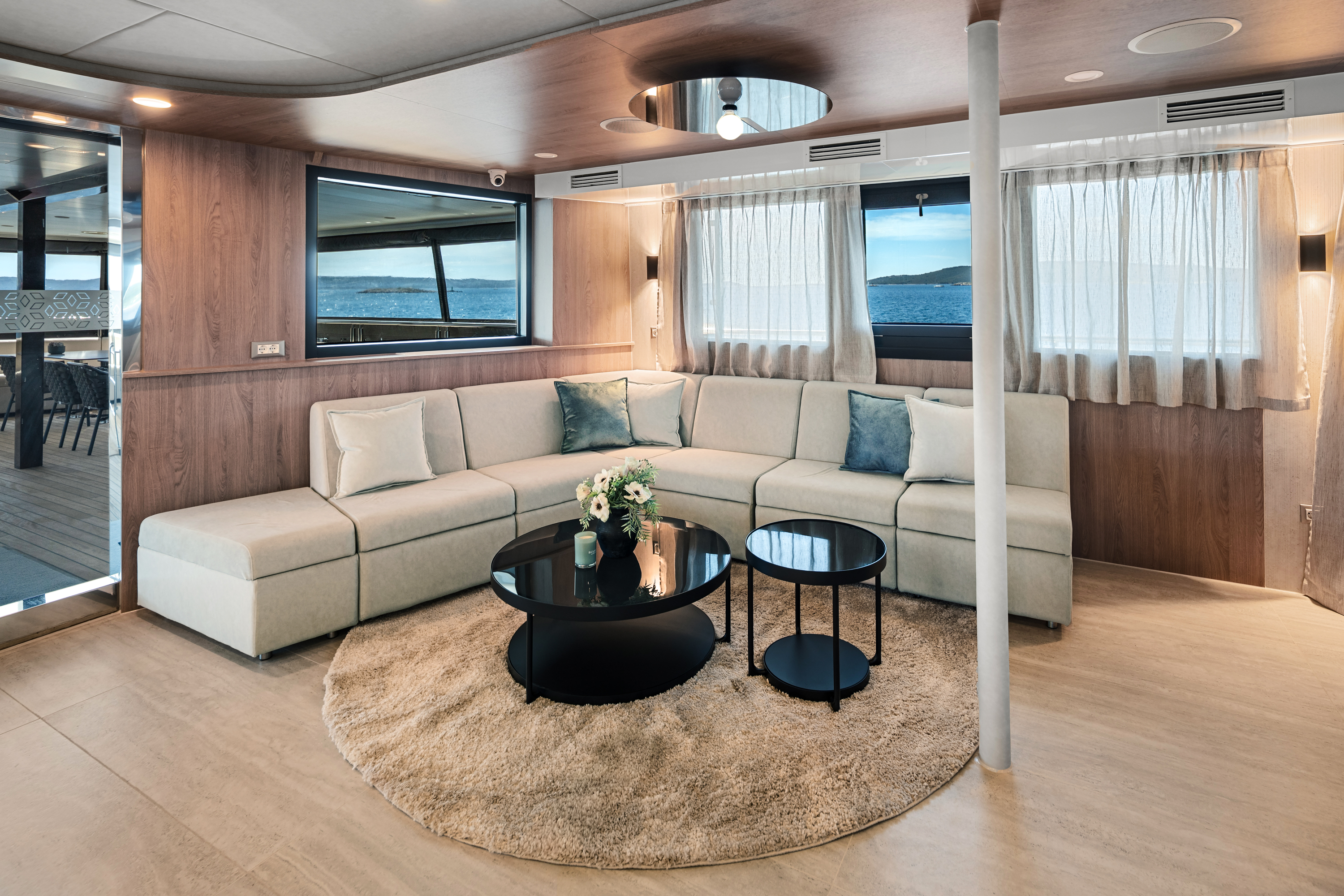 Espace salon du M/S Zeus