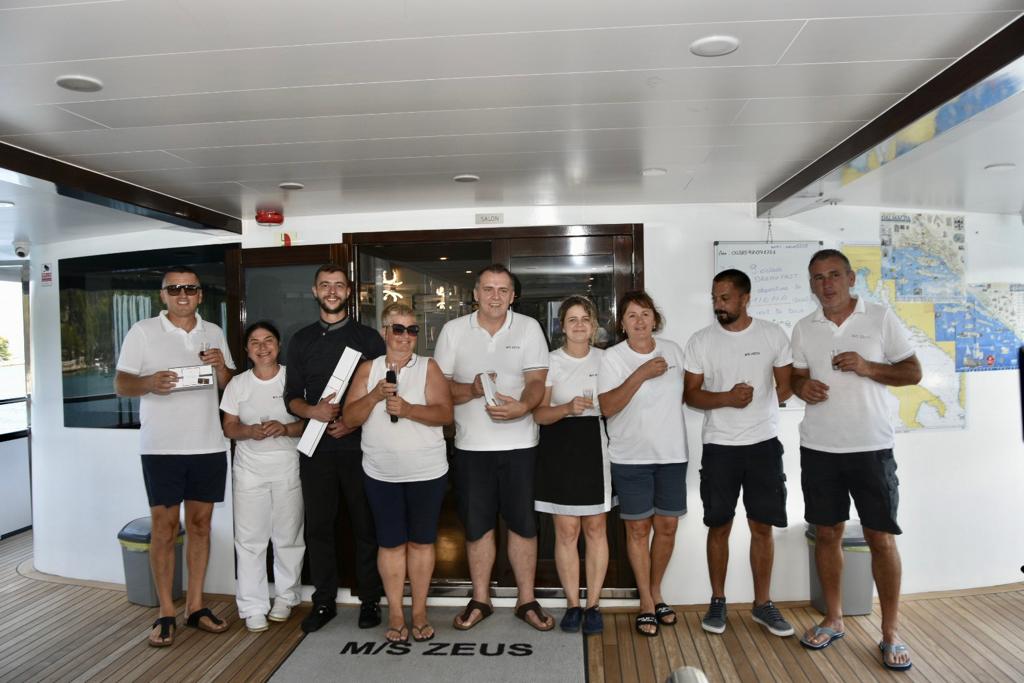 Au revoir au M/S Zeus