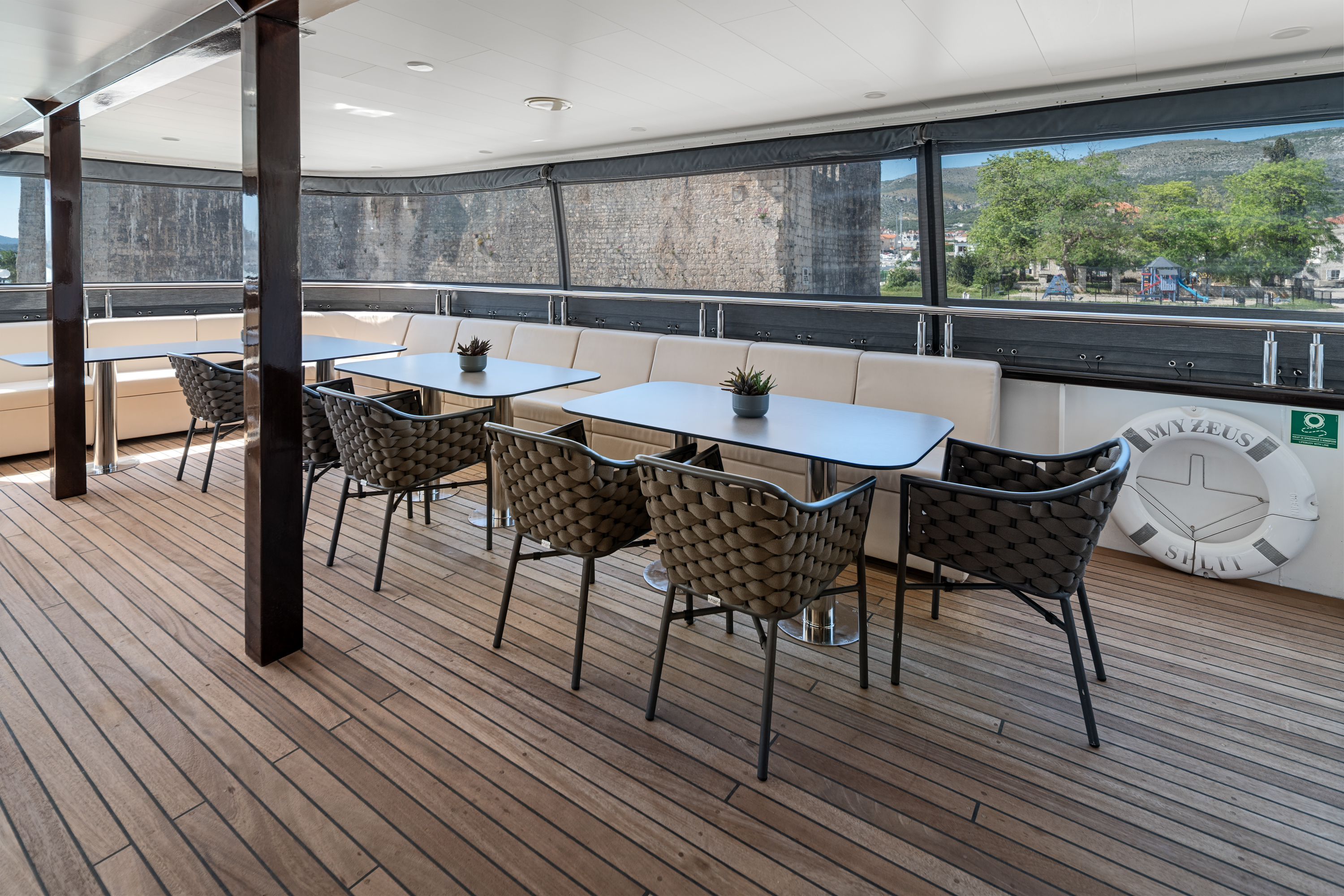 Terrasse panoramique du M/S Zeus